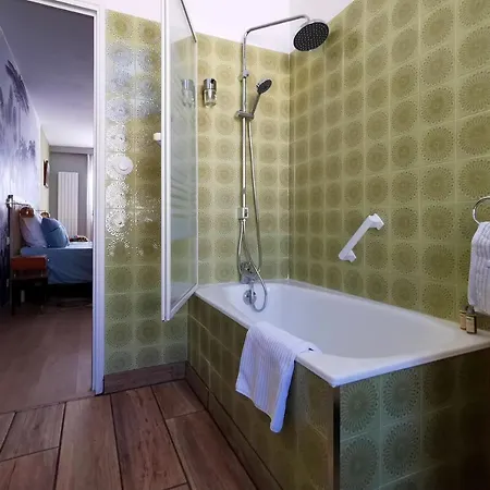 Bed & Breakfast Rougetomette Nimes
